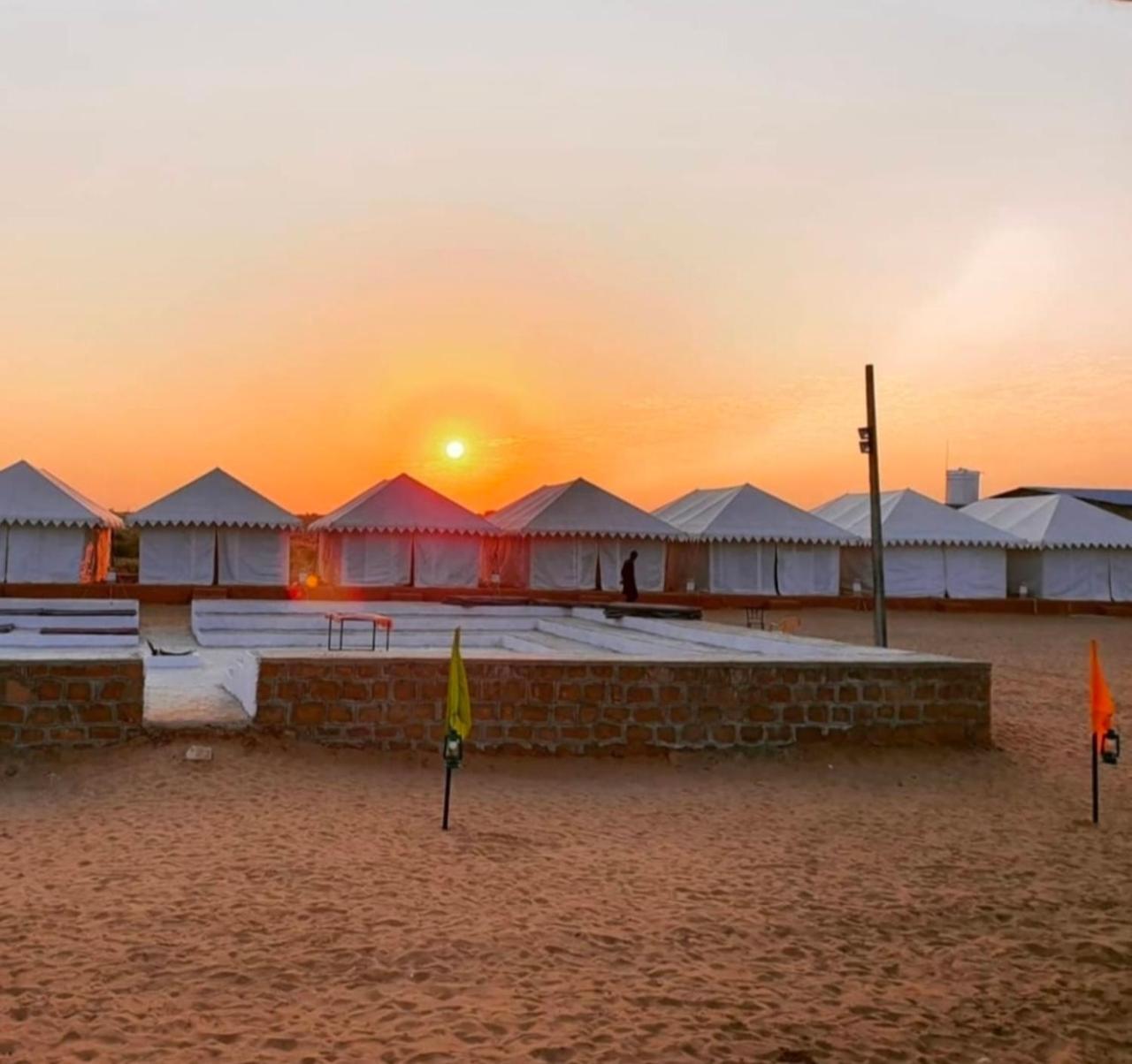 The Saffron Desert Camp Jaisalmer Dış mekan fotoğraf