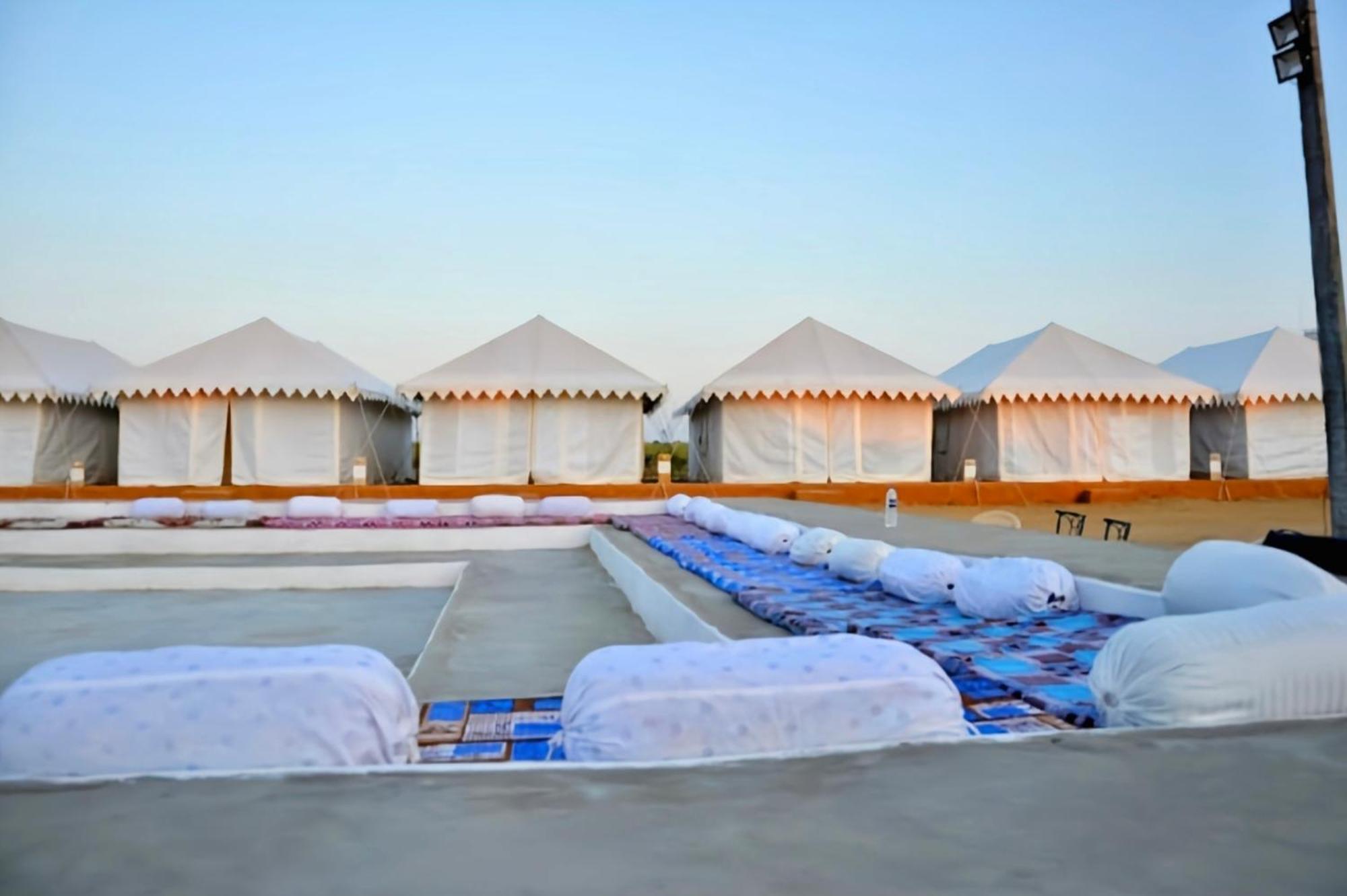 The Saffron Desert Camp Jaisalmer Dış mekan fotoğraf